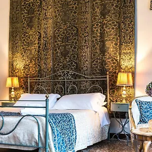 https://la-porta-doriente-bb.hotelinveneto.com