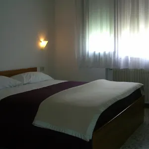 Vidale , Mestre Italia